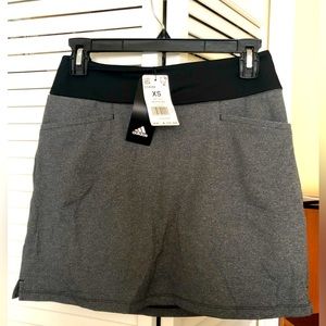Brand New Adidas Golf Skirt XS NWT